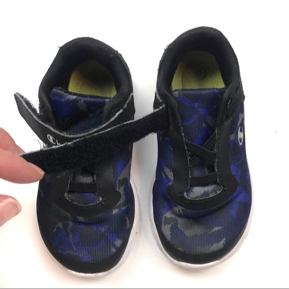 Champion Camo Velcro Sneakers Sz 7 - Picture 5 of 7